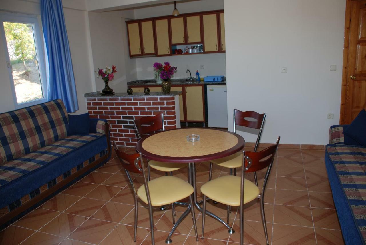 Aparthotel Gurol Apart 3*