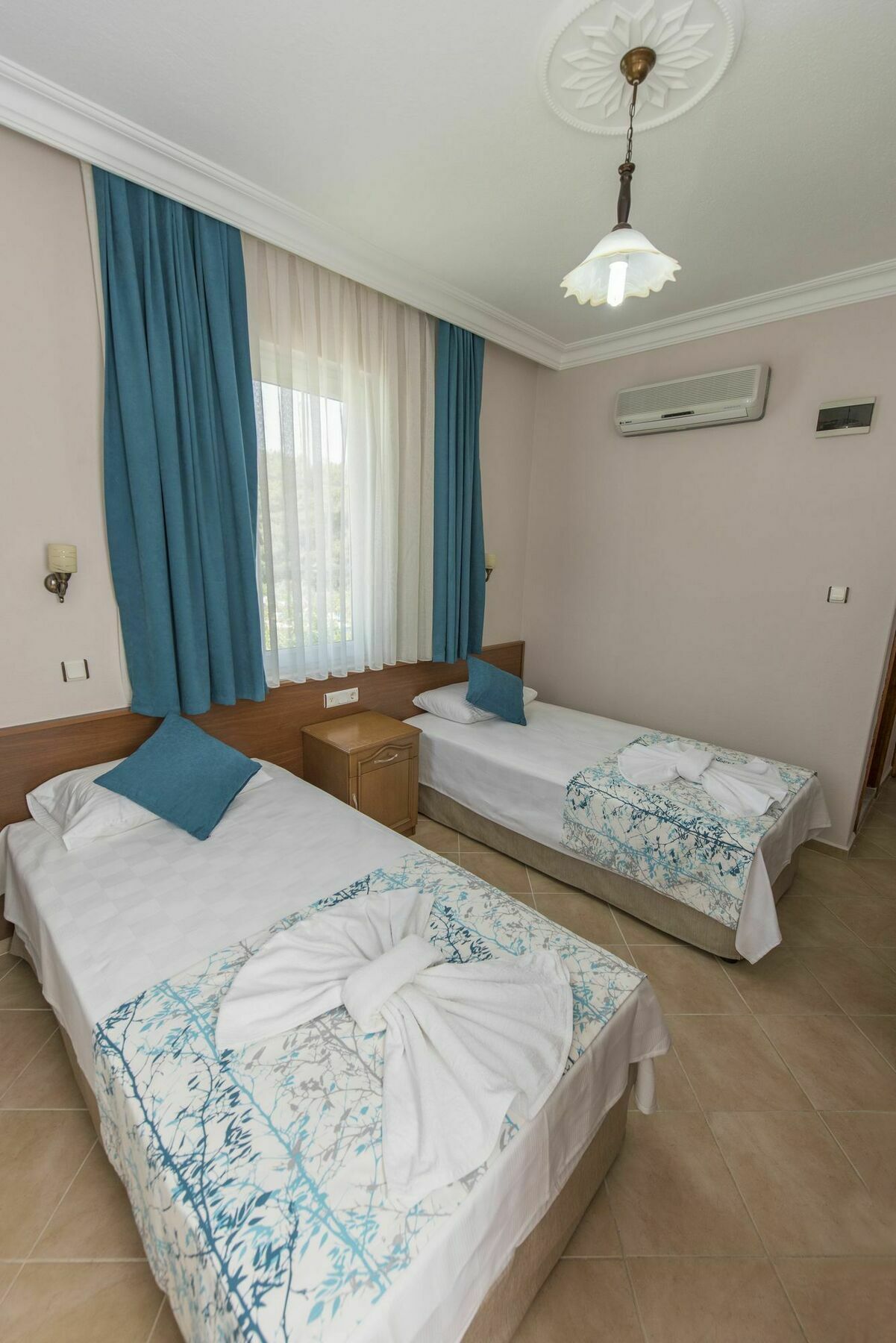 Hotel Tumen 3*