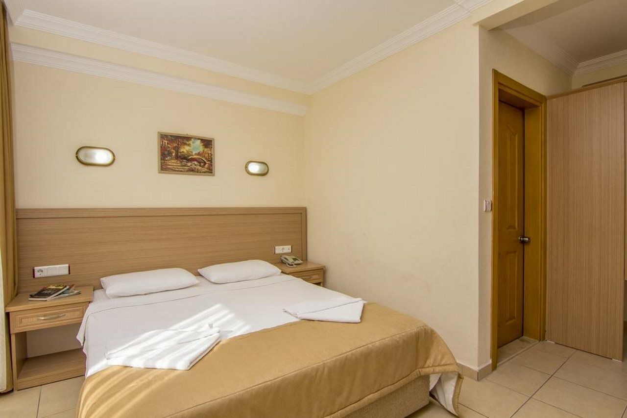 Hotel Karbel Sun