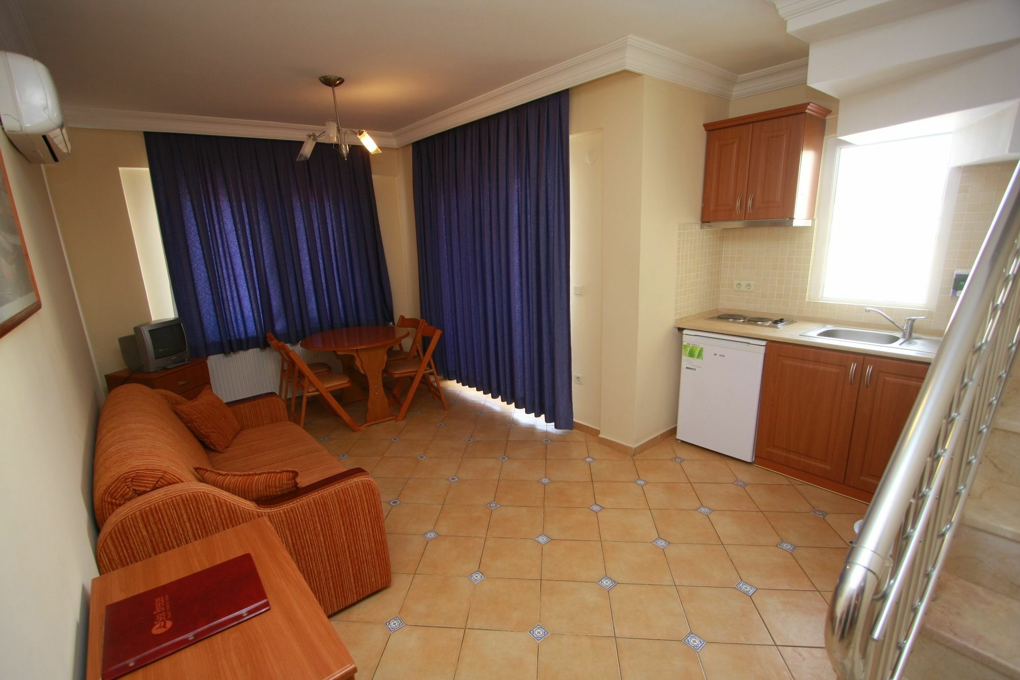 Sea Breeze Hotel&apartments Hotel