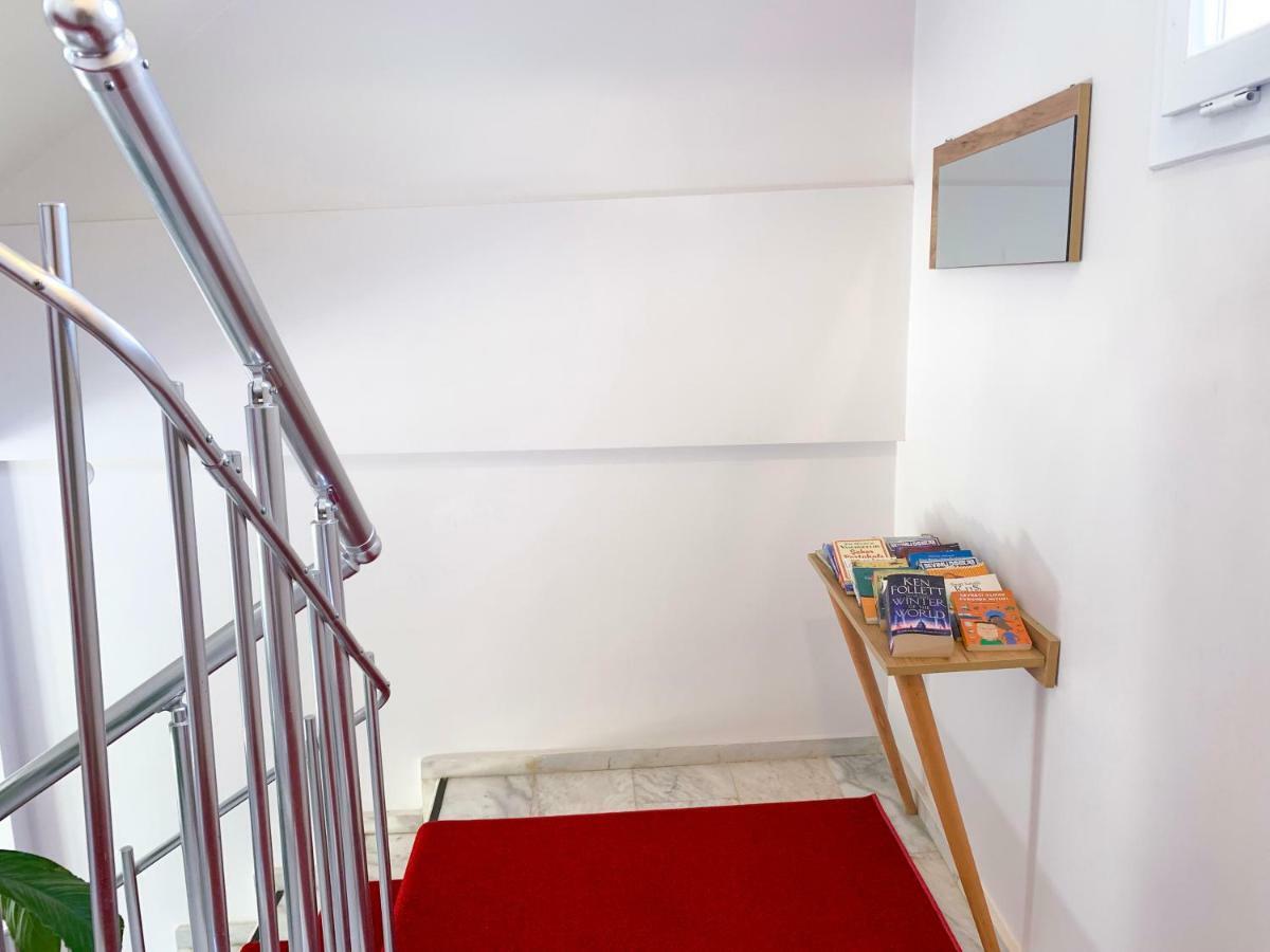 Kaizen Gate Hotel 3*