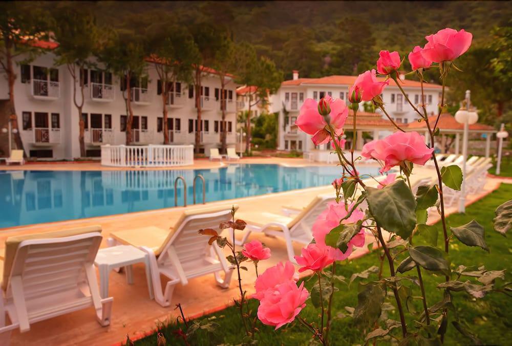 Otel White Ölüdeniz