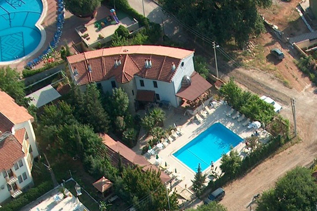 Era Singles Oludeniz
