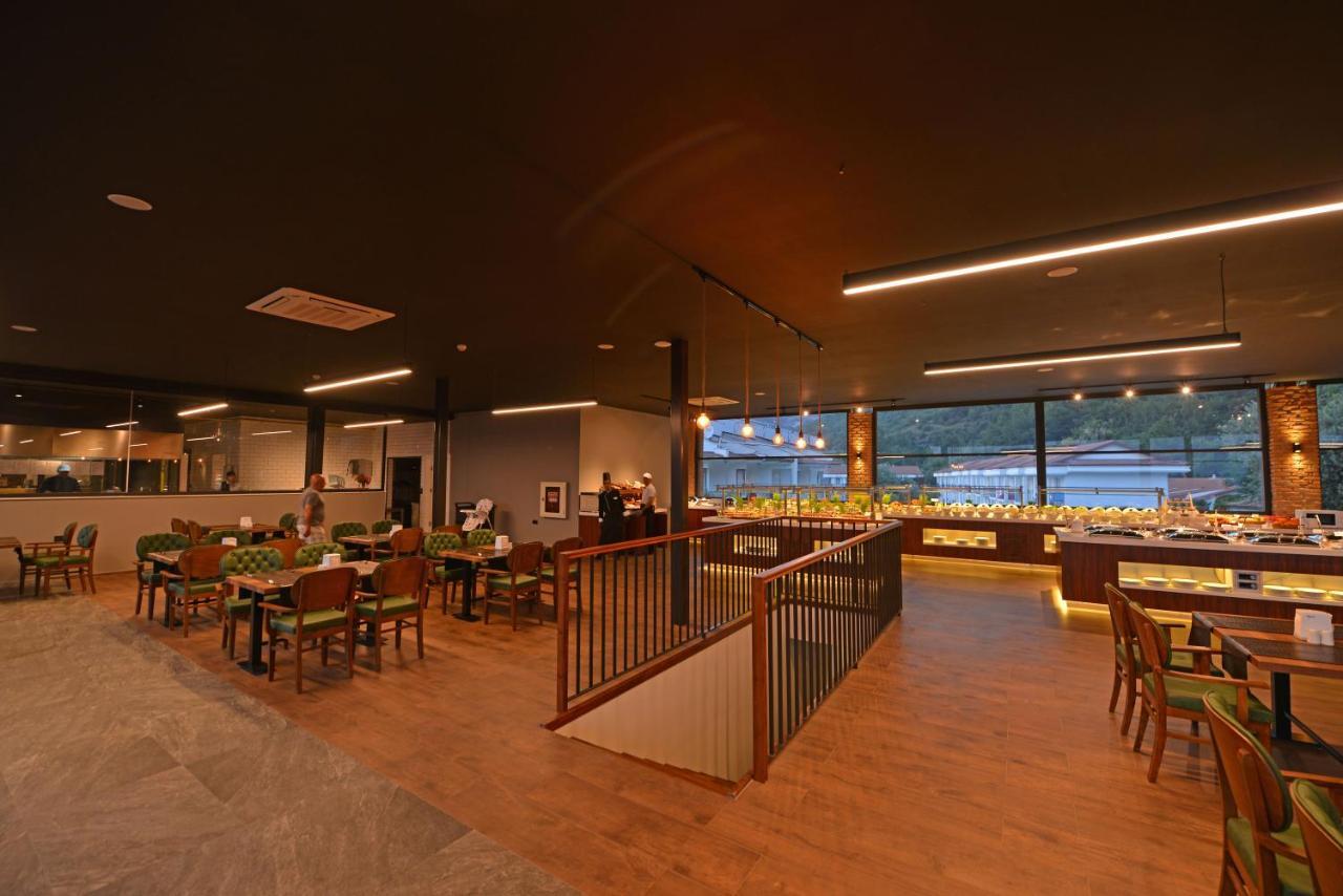Otel Belcekum 4*