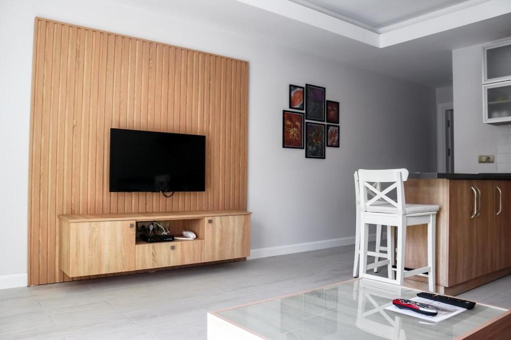 Sea Breeze Hotel&apartments 4*
