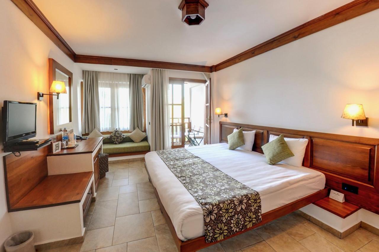 Montana Pine 4* Ölüdeniz