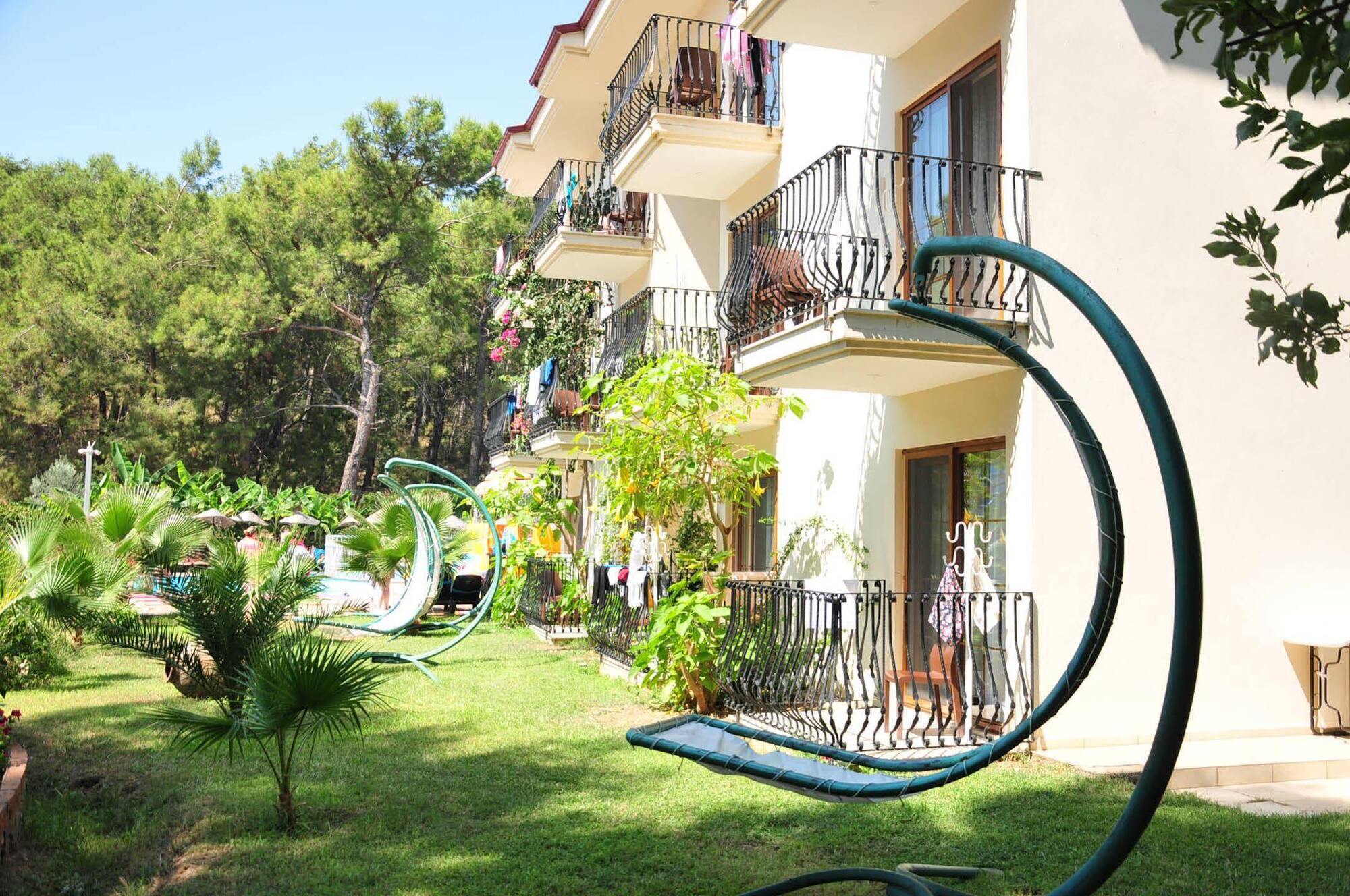 Telmessos Neva 3* Oludeniz