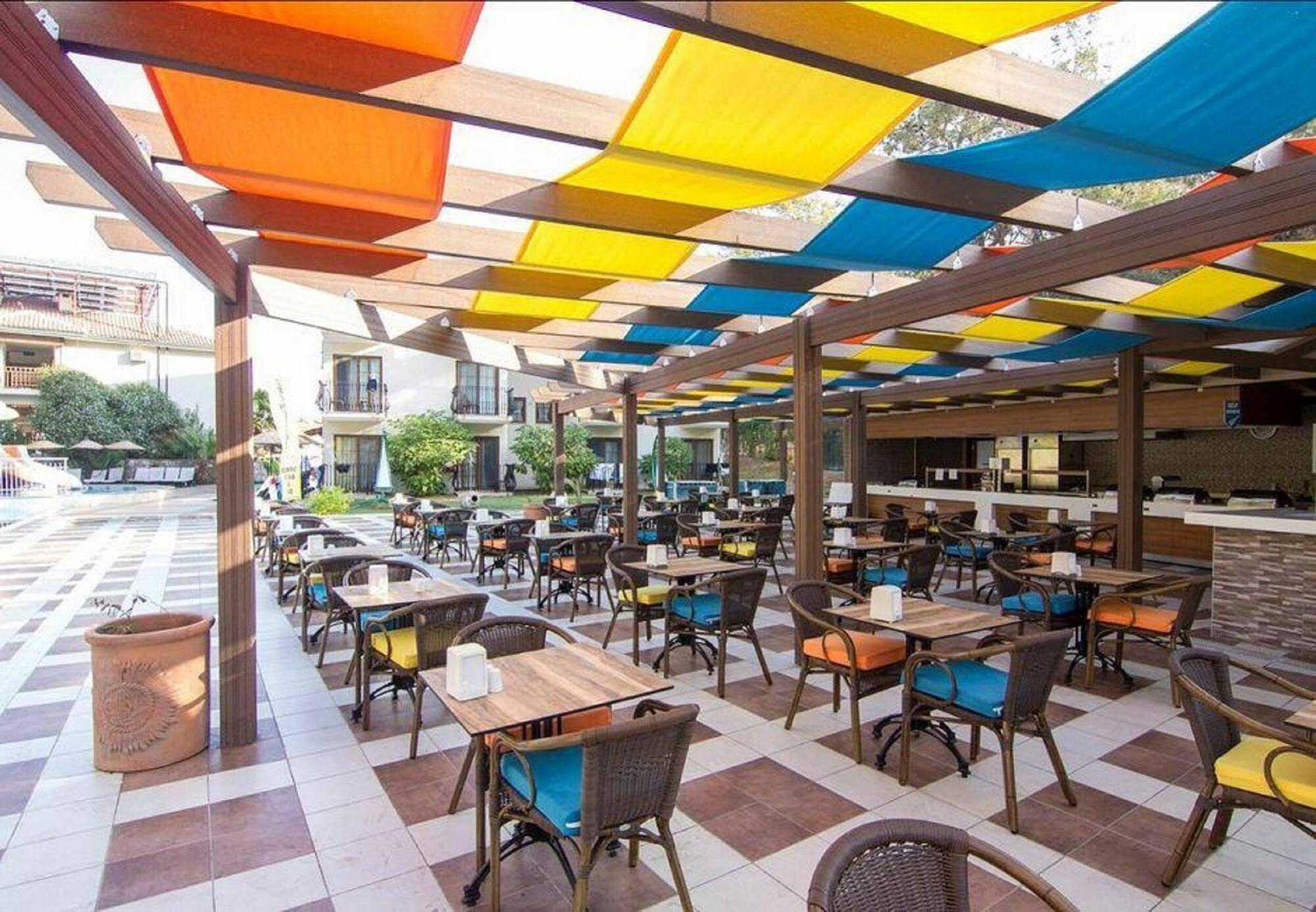 Hotel Telmessos Neva 3*
