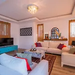 Milez Sultan Luxury Villa By Solo Villa