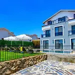 Atlantis Kapali- 4 Bedroom Holiday Villa In Hisaronu