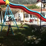 Klas Hotel