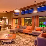 Marla - 2 Bedroom Honeymoon Villa