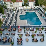 Karbel Hotel