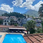 Unlu Hotel