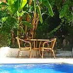Cc\'S Butik Hotel