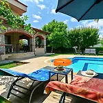 Kalamos Private Villa For 10 People In Hisaroenue