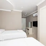 Villa Moderno B