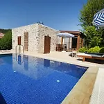 Kay4900 Villa Karya 1 Bedroom