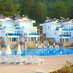 Orka Royal Hills Apart