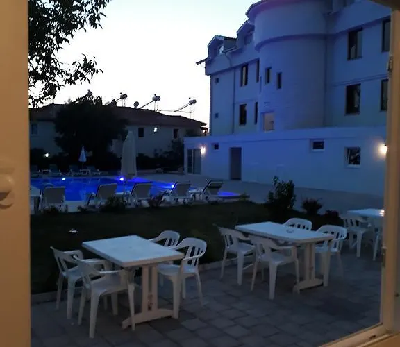 Pine Forest Hotel
