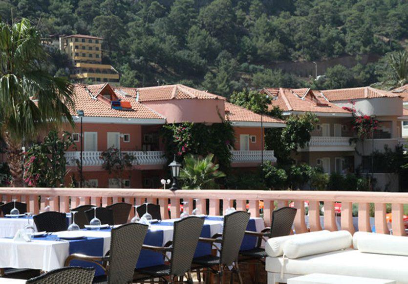 Otel Turquoise 4*