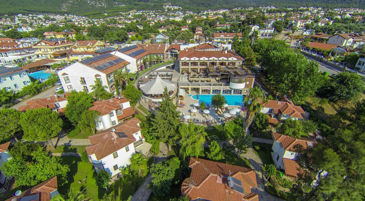 Orka World & Aquapark 4*