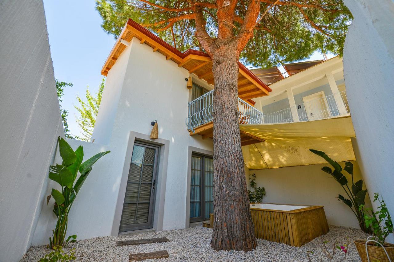 Salonika Otel 2*