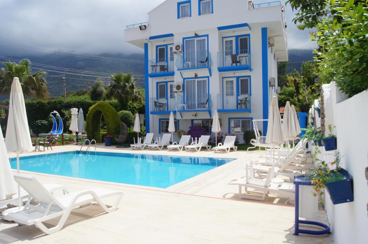 Forever Hotel 2*