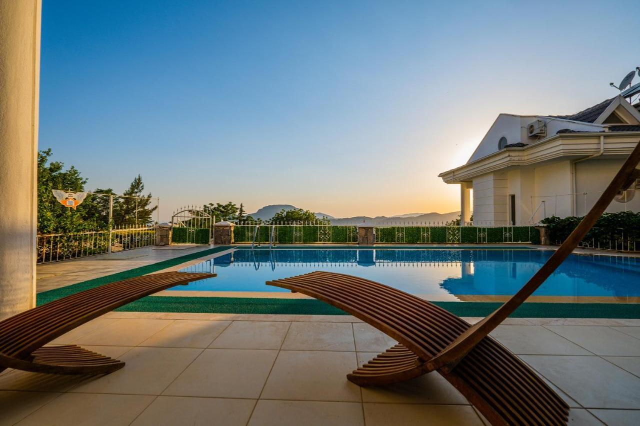 Villa Milez Sultan Luxury By Solo *