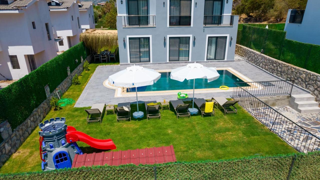 Atlantis Kapali- 4 Bedroom Holiday In Hisaronu Villa
