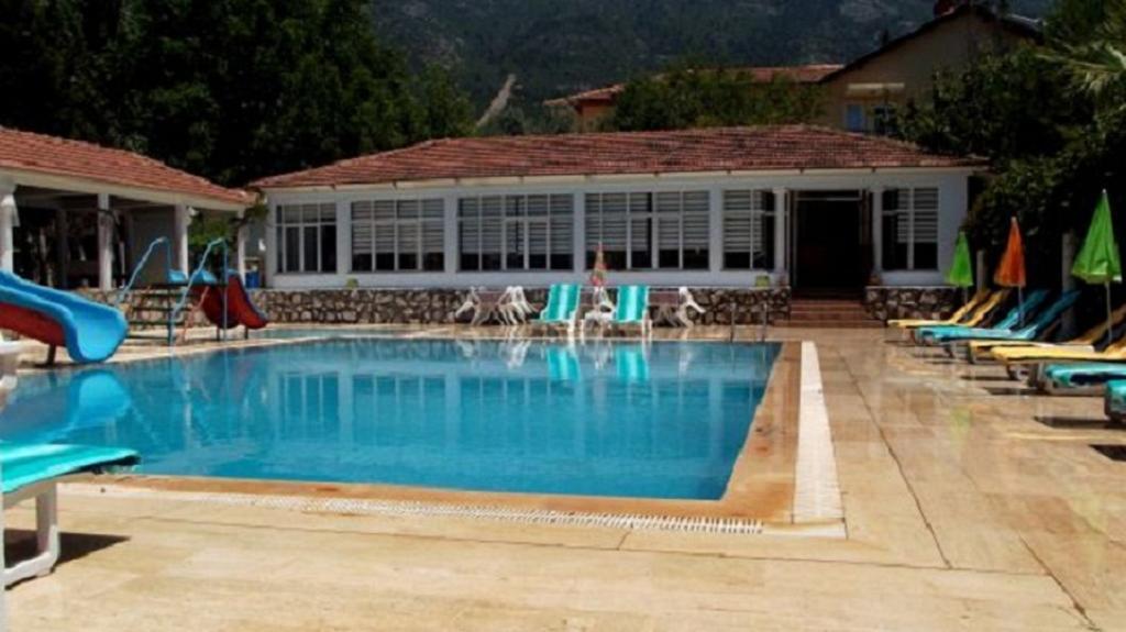 Klas Hotel