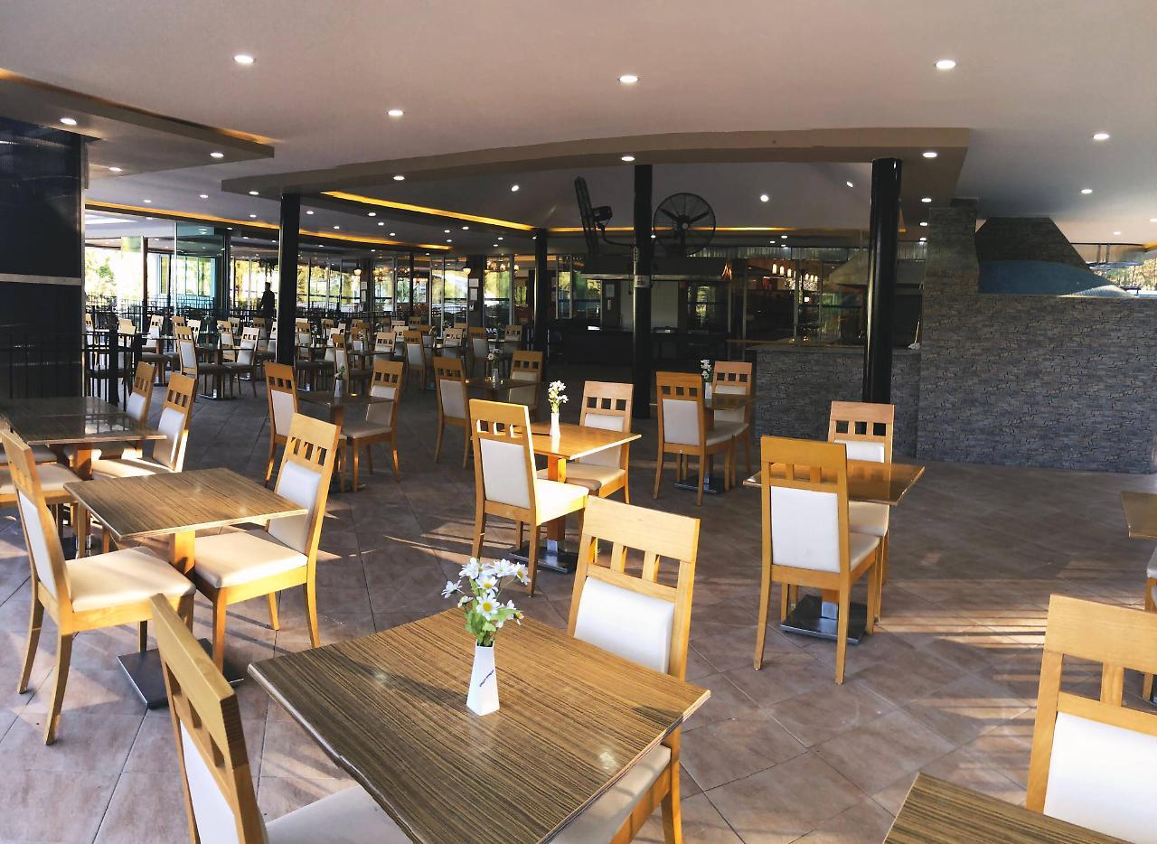 Hotel Forest Village