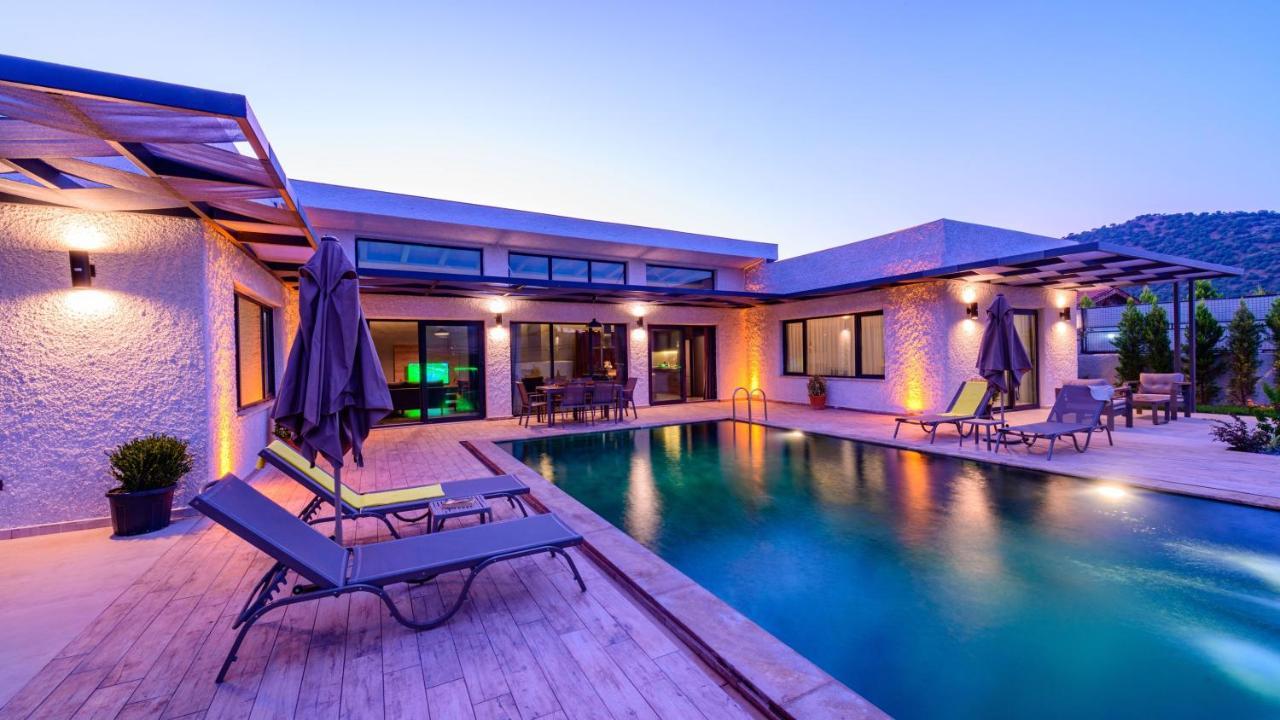 Villa Marla - 2 Bedroom Honeymoon *