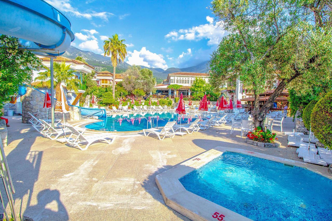Zehra Tatil Koeyue Hotel 4*