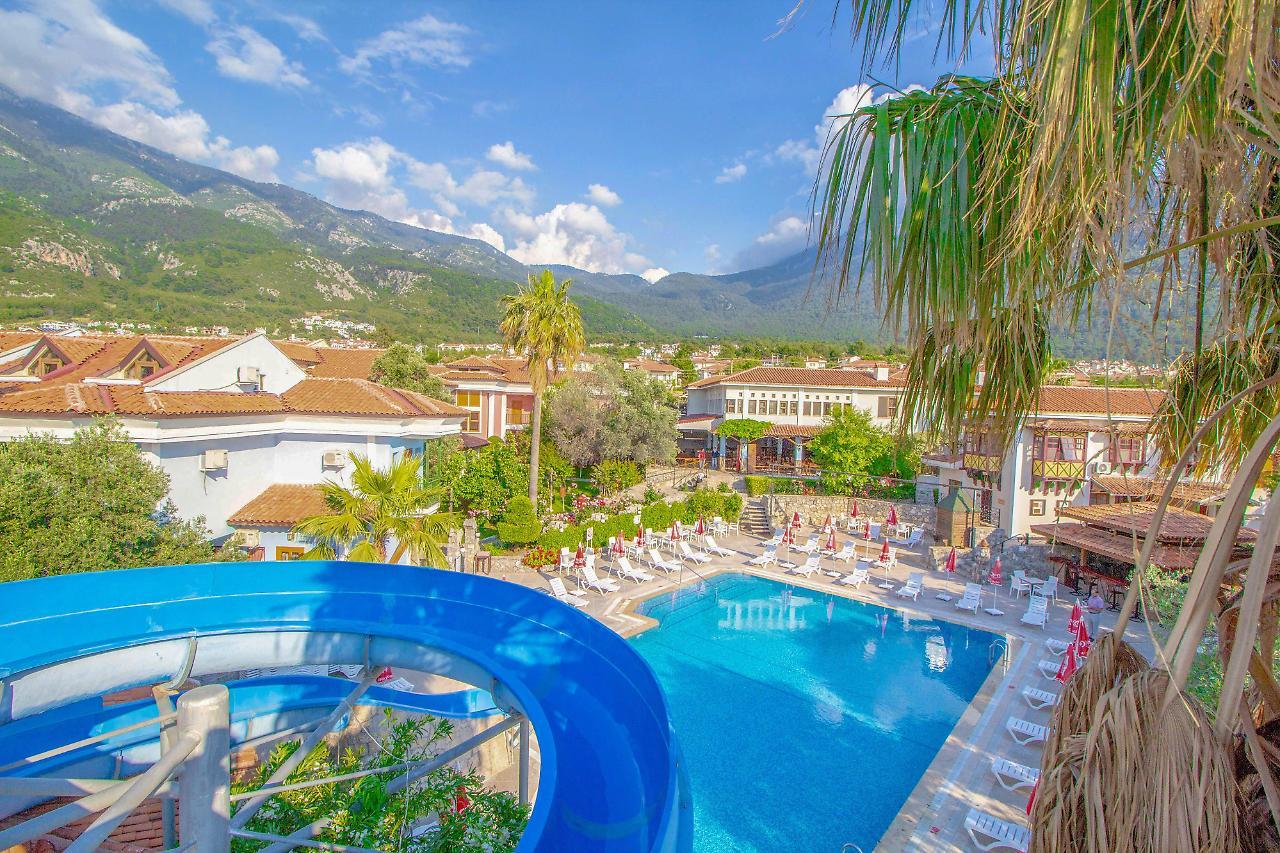 Zehra Tatil Koeyue