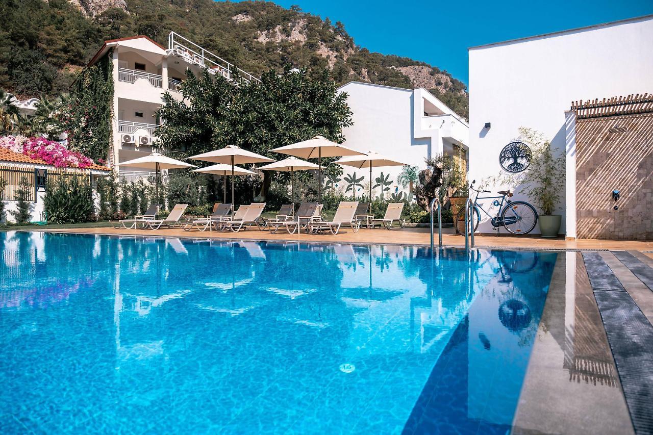 Blu Luxury Unique - Adults-only Hotel