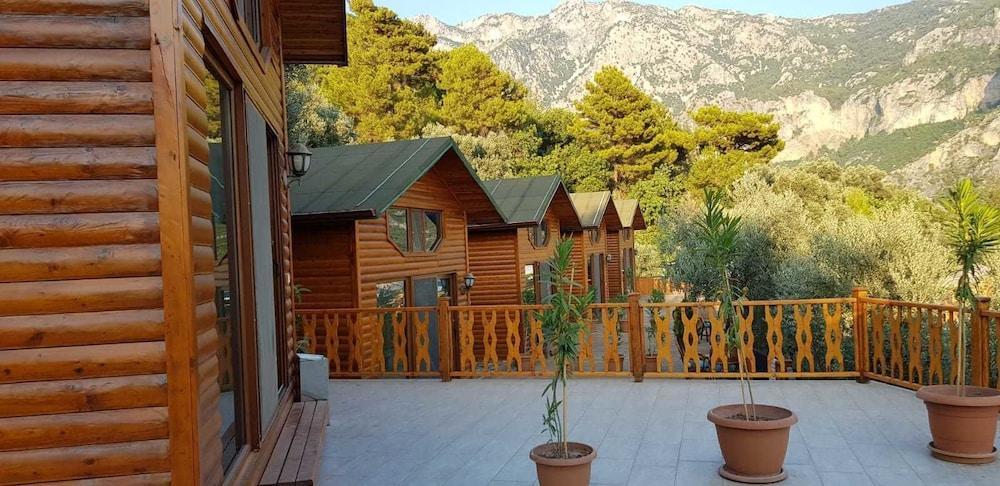 Otel Kabak Armes