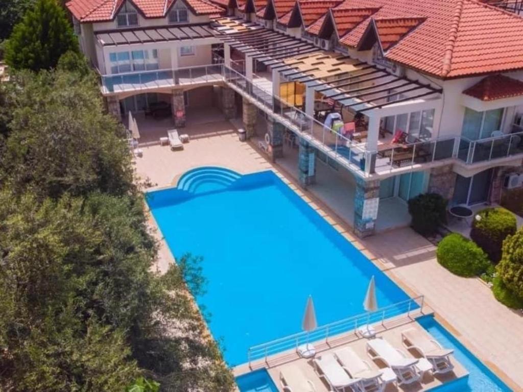 Olivia At - Oludeniz