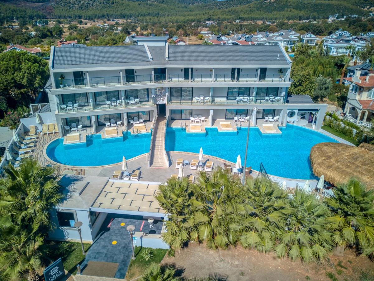 Orka World & Aquapark 4*