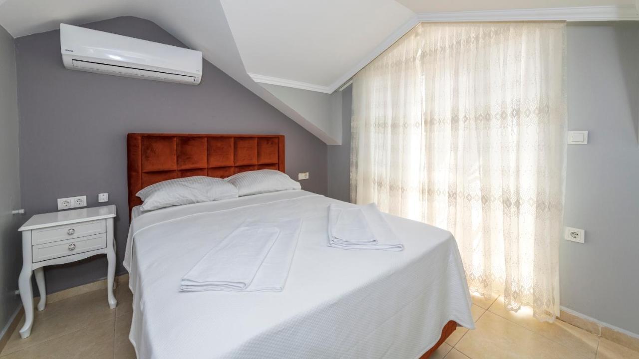 Blue - 4 Bedroom In Hisaroenue Oludeniz