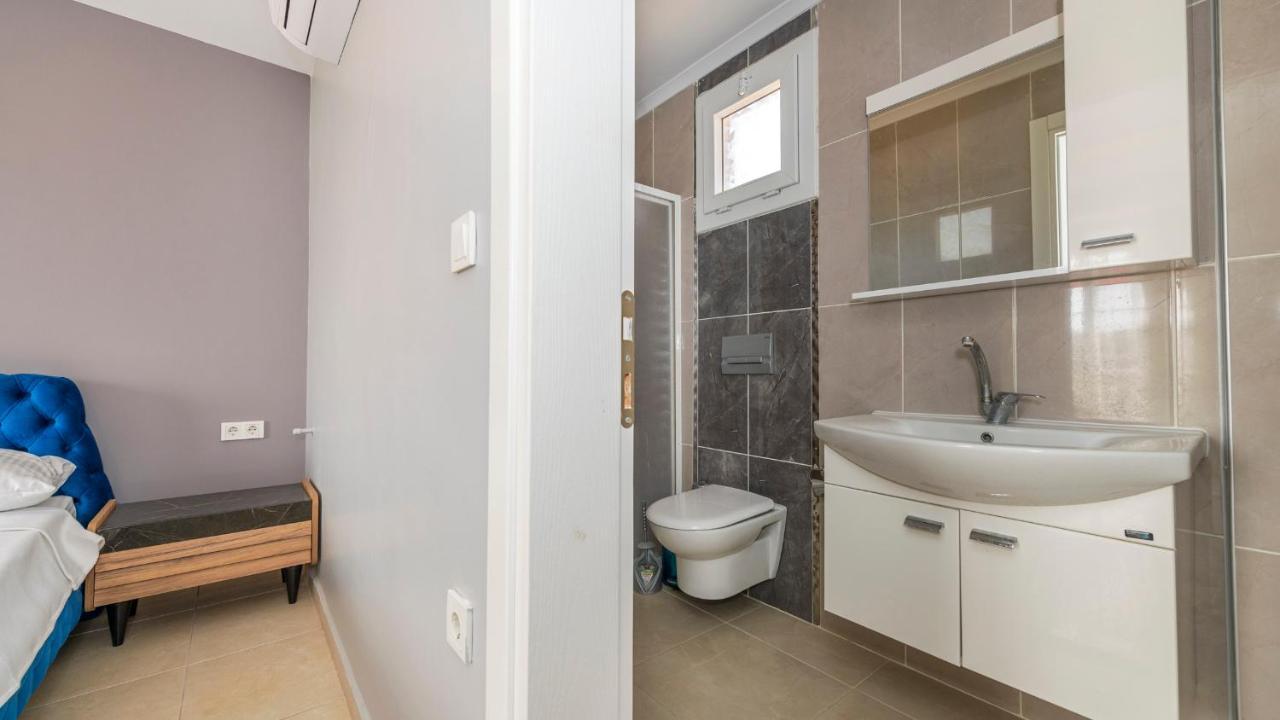 Blue - 4 Bedroom In Hisaroenue Oludeniz