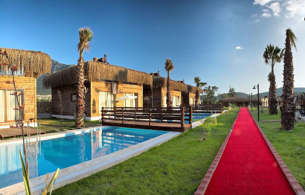 Otel Sahra Su Village & 4*