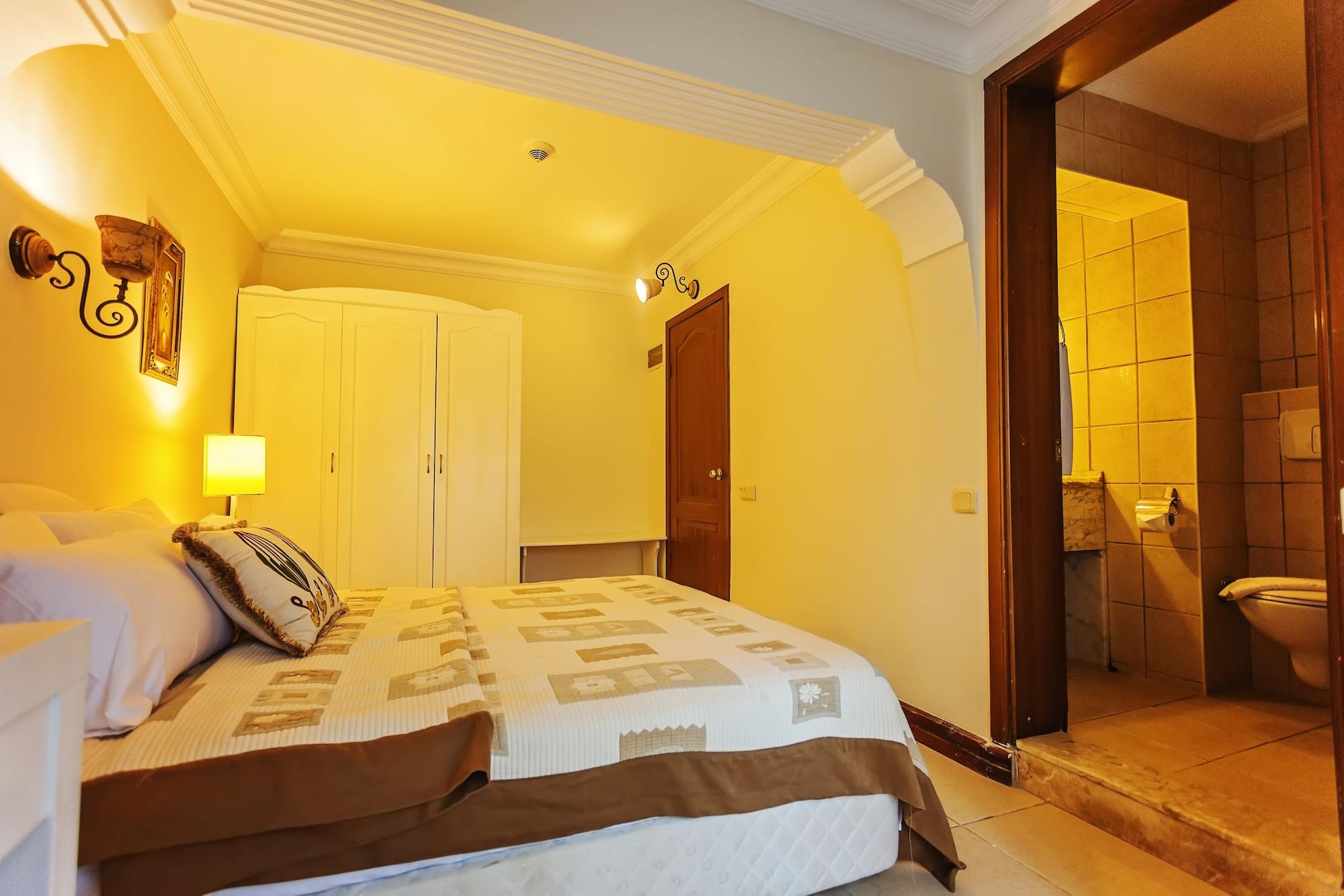 Hotel Paradise Garden 3*