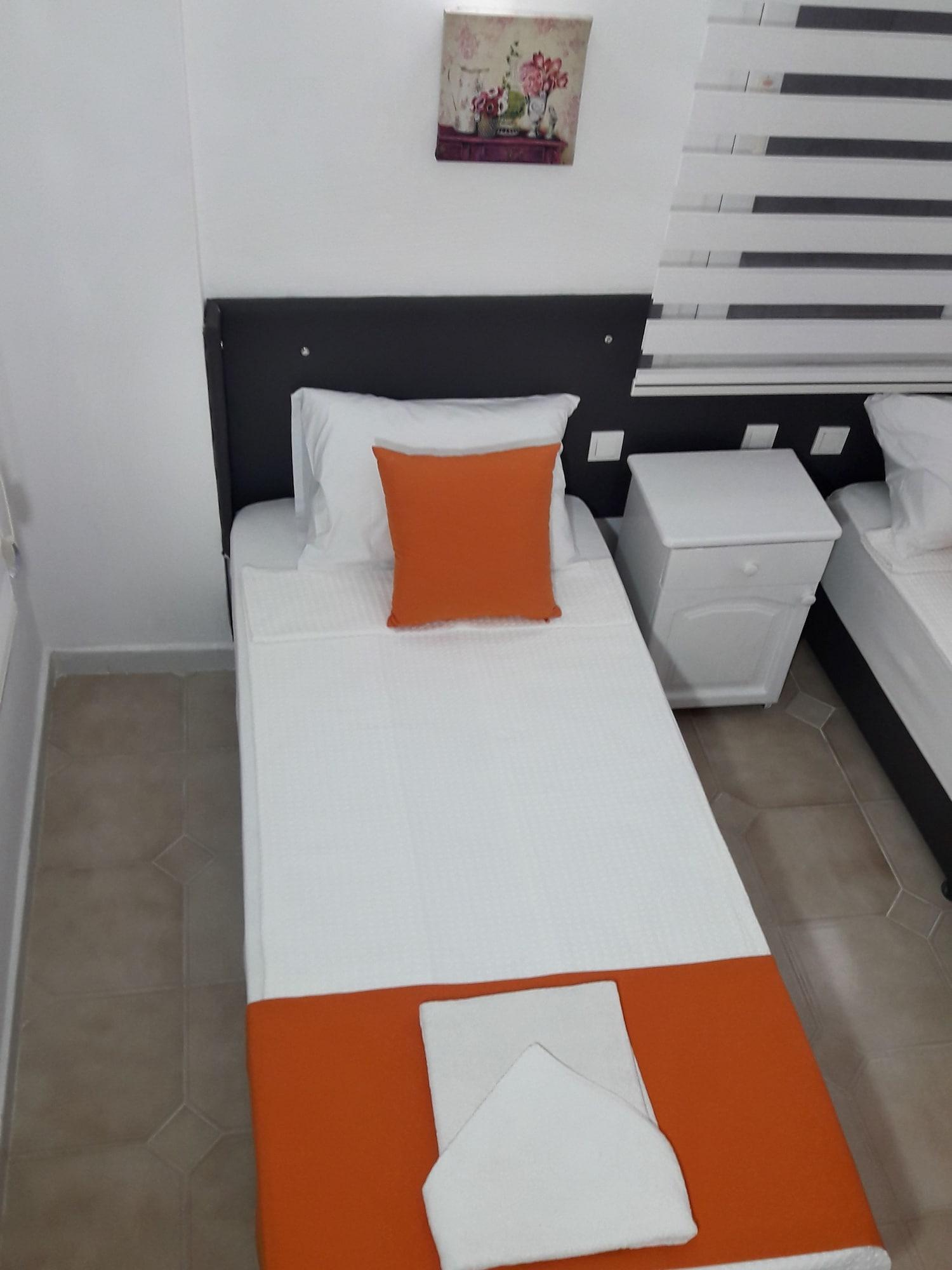 Mese & Otel 2*