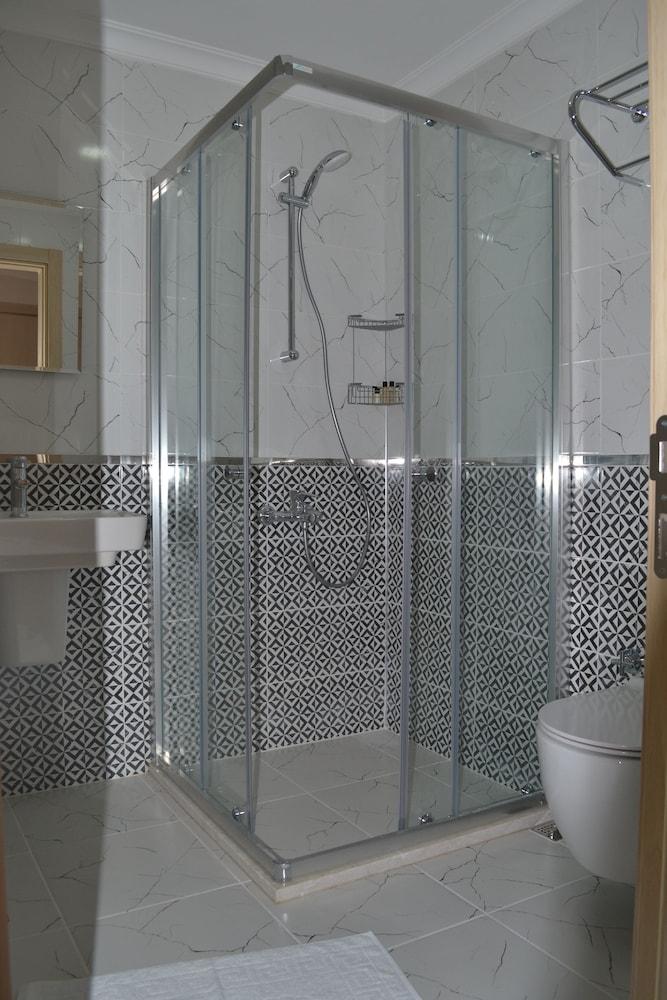 Otel Turk 2*