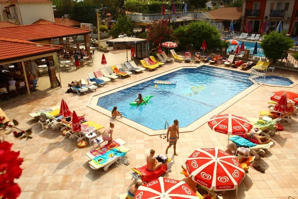 Turk Otel 2*