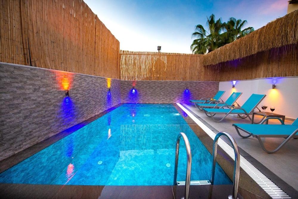 Aparthotel Eftelya