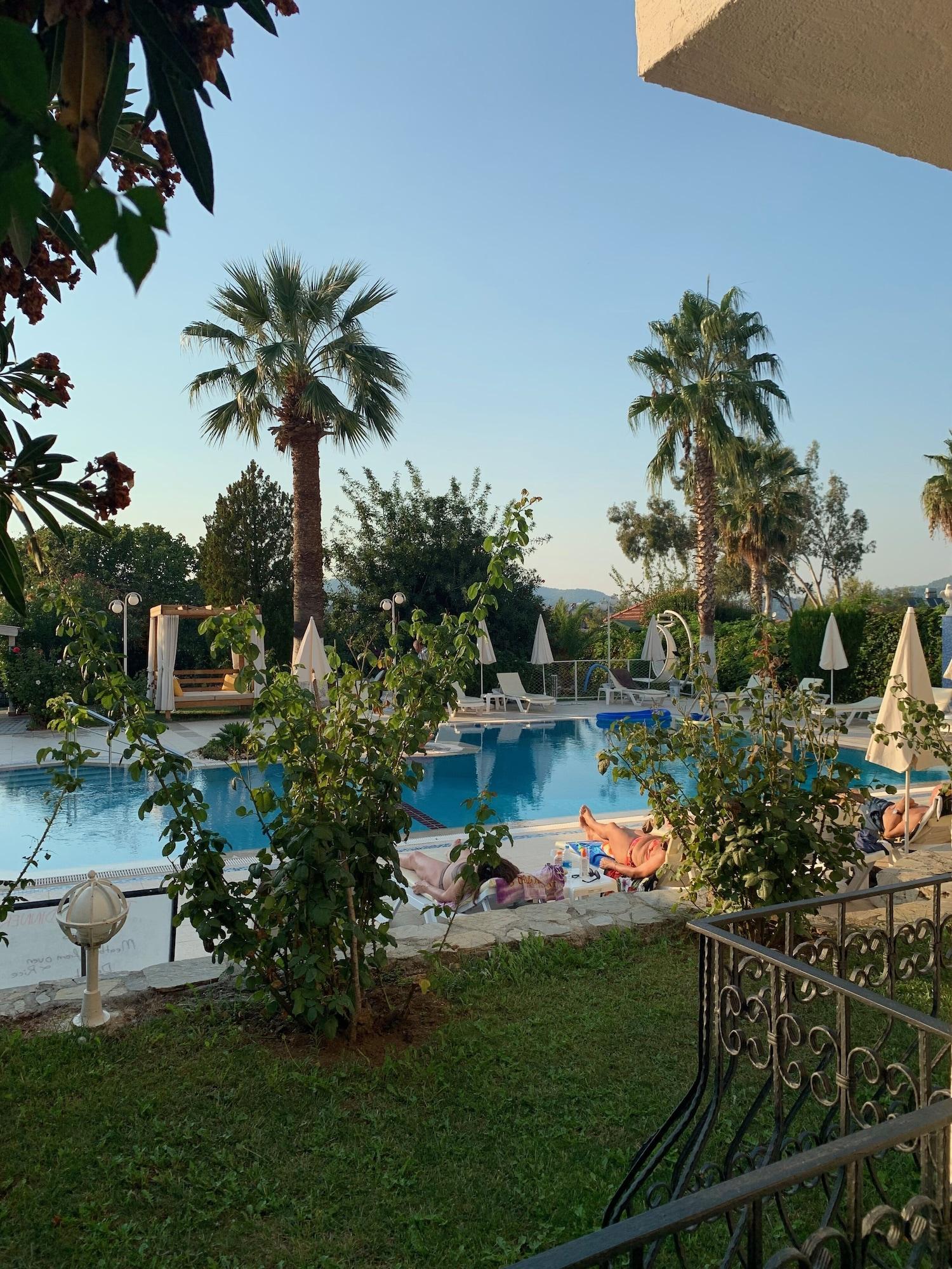 Hotel Olympos 3*