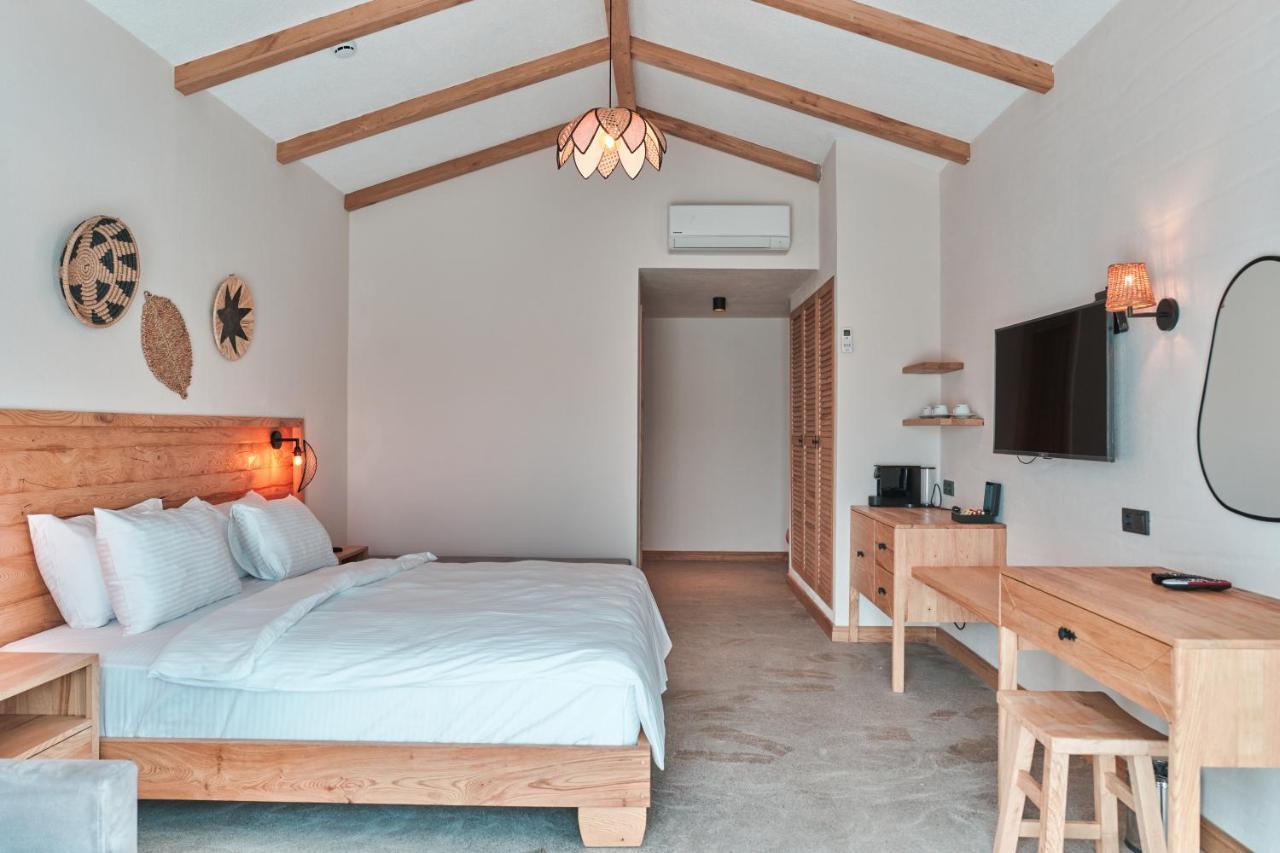 The Pearl Hotel 4*