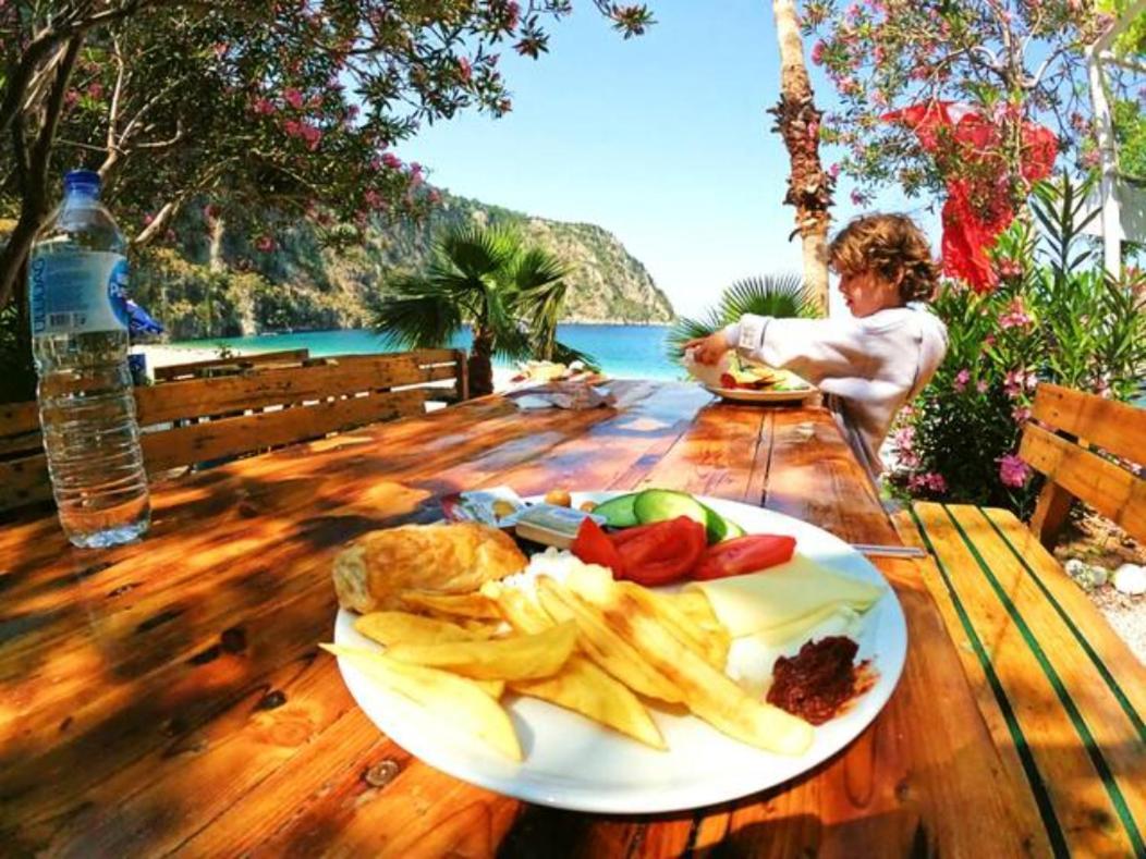 Luxury tent Butterfly Valley Glamping